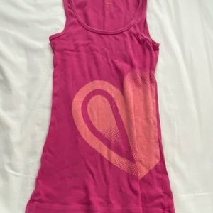 Pink 90’s tank top